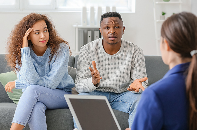 Psychologist working with African-American couple